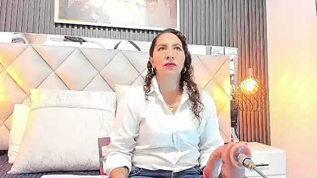 Snapshot of Luna_Naughty1 chatting on October 15, 2:36 pm Luna Naughty1 online show from October 15, 2:36 pm