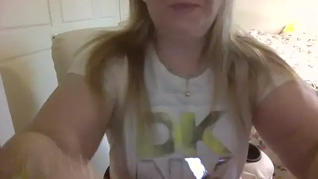 arianamodel4you online show from December 18, 12:20 pm