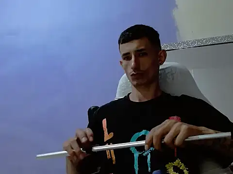 Damartinez27 online show from December 17, 6:24 pm