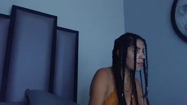 Lucy-23 online show from February 6, 4:19 am