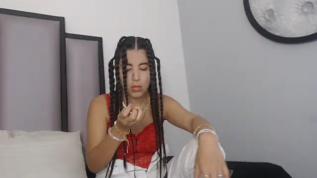 Lucy-23 online show from December 16, 5:22 am