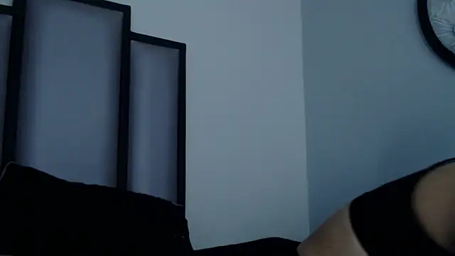 Lucy-23 online show from February 12, 5:29 am