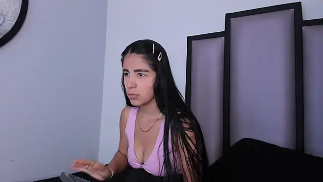 Lucy-23 online show from November 19, 4:12 am