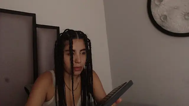 Lucy-23 online show from December 3, 4:13 am