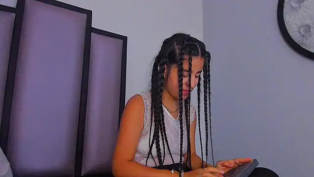 Lucy-23 online show from December 19, 5:21 am