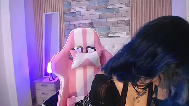 rihonna hs8 online show from April 9, 7:31 pm