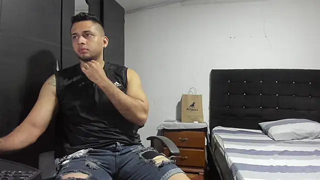 Ryan xc1 online show from April 10, 2:40 am