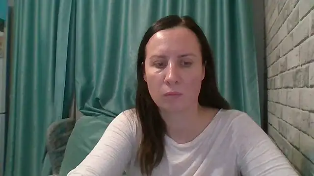 ALICAINWONDERLAND online show from November 22, 8:18 pm