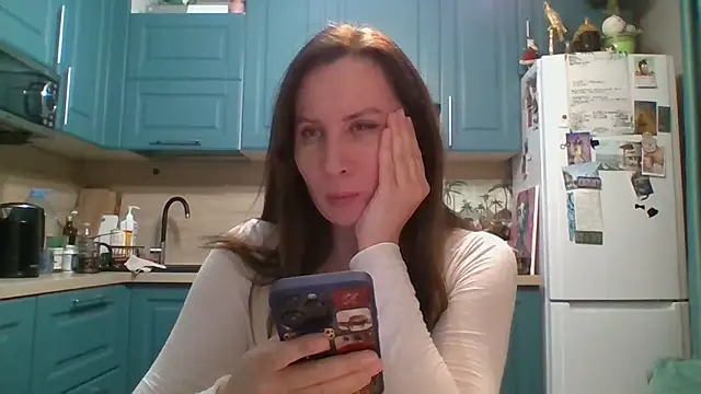 Snapshot of ALICAINWONDERLAND chatting on February 25, 6:19 pm ALICAINWONDERLAND online show from February 25, 6:19 pm