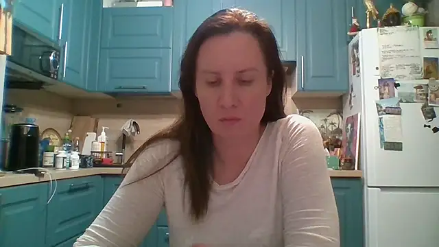 Snapshot of ALICAINWONDERLAND chatting on February 24, 3:57 pm ALICAINWONDERLAND online show from February 24, 3:57 pm