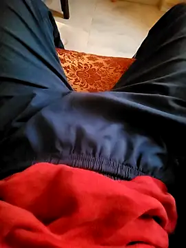 Snapshot of coupleyug chatting on September 9, 10:03 am coupleyug online show from September 9, 10:03 am