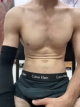 coupleyug online show from April 21, 7:42 pm