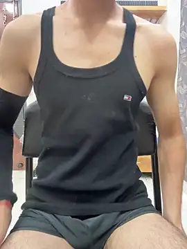 coupleyug online show from April 30, 10:33 am