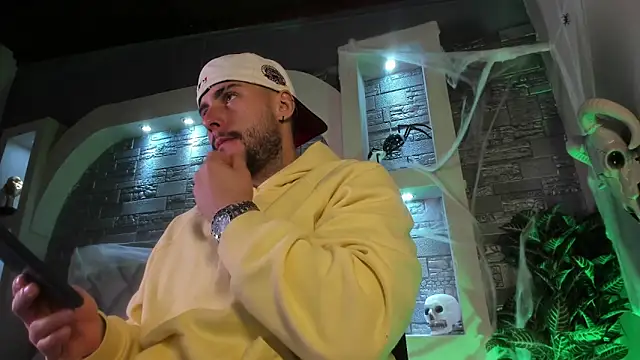 dominic de luca online show from October 24, 1:48 am