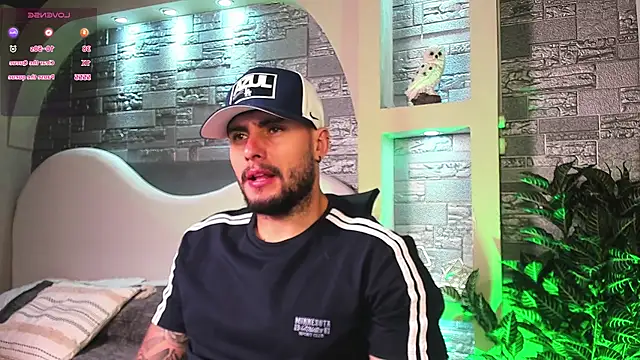 dominic de luca online show from November 4, 3:21 am