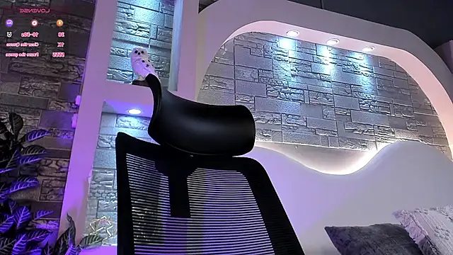 dominic de luca online show from November 21, 3:27 am