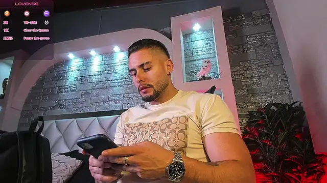 dominic de luca online show from October 4, 2:46 am