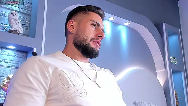 dominic de luca online show from January 17, 2:59 am