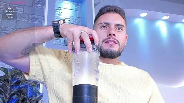 dominic de luca online show from April 19, 5:30 am