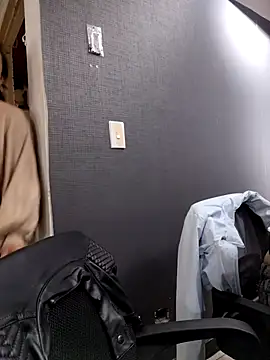 Venus Rivers online show from November 13, 1:15 pm