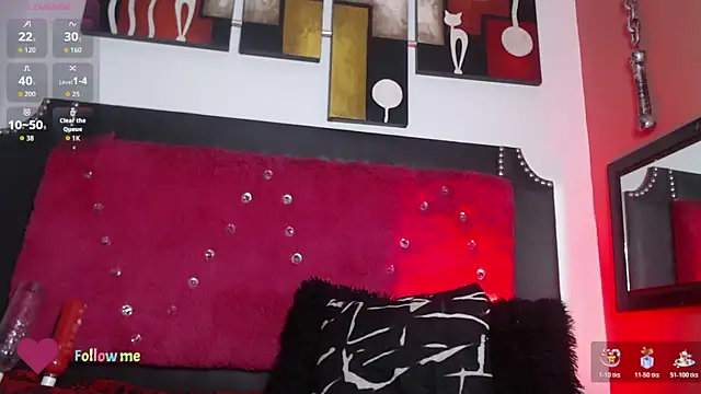 Snapshot of Engeelll chatting on October 31, 7:10 pm Engeelll online show from October 31, 7:10 pm