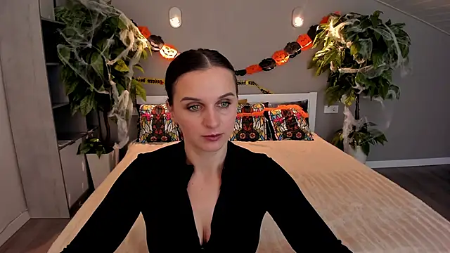 SofiSoft online show from October 25, 7:25 pm