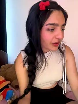 Clementyne30 online show from November 24, 10:32 pm