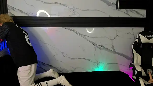 Snapshot of Saimonvela chatting on October 23, 4:33 am Saimonvela online show from October 23, 4:33 am