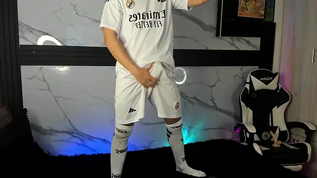 Snapshot of Saimonvela chatting on October 27, 9:27 pm Saimonvela online show from October 27, 9:27 pm