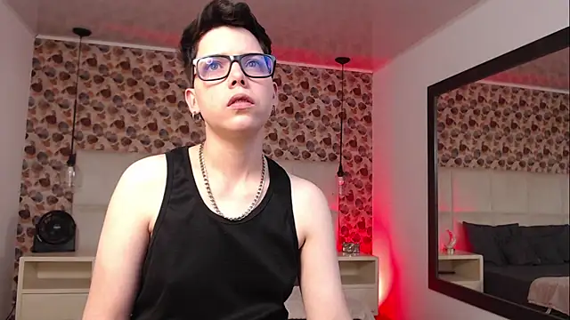 Snapshot of SpencerMontgomery chatting on September 10, 7:57 pm SpencerMontgomery online show from September 10, 7:57 pm