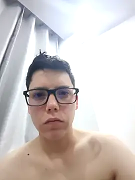 SpencerMontgomery online show from November 10, 3:00 am