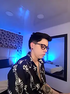 SpencerMontgomery online show from October 24, 7:13 pm