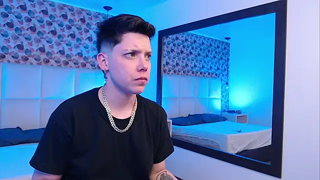 SpencerMontgomery online show from October 29, 7:35 pm