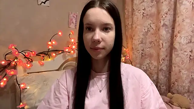 AxyKitten online show from November 9, 1:48 pm