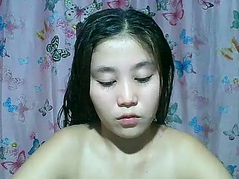 SexyAsianPussy4u online show from July 16, 5:26 am