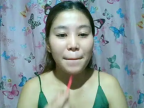 SexyAsianPussy4u online show from July 4, 12:17 am