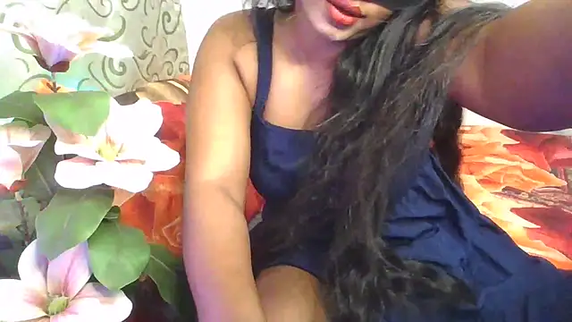 LustInLips online show from June 25, 12:30 am