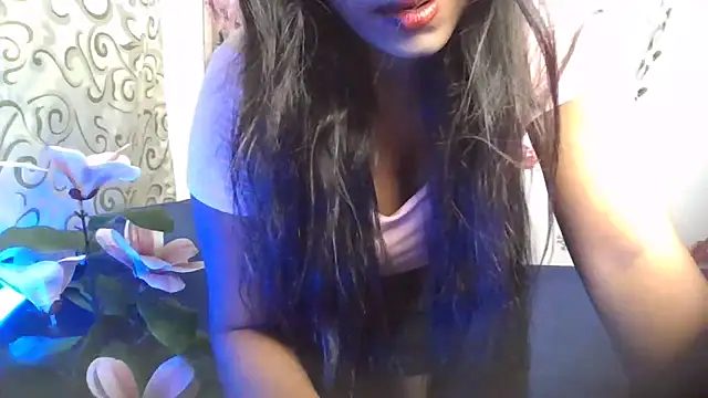 Snapshot of LustInLips chatting on May 9, 4:54 pm LustInLips online show from May 9, 4:54 pm