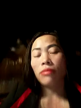 CoMay003 online show from December 22, 2:33 am