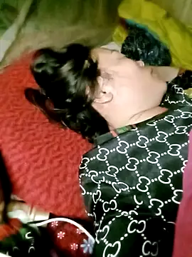 CoMay003 online show from April 12, 4:54 pm