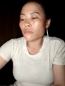 CoMay003 online show from April 7, 1:57 pm