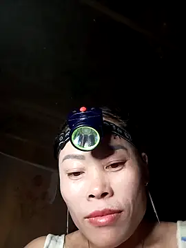 CoMay003 online show from December 16, 1:04 pm