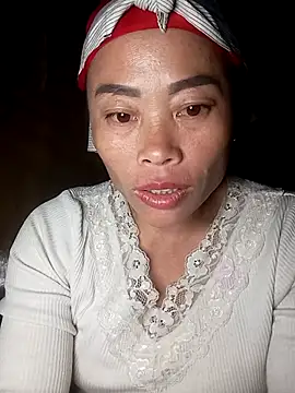 CoMay003 online show from November 2, 1:49 pm