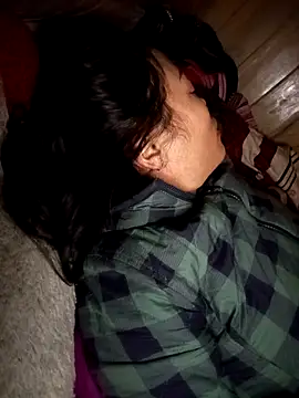 CoMay003 online show from December 2, 7:48 pm