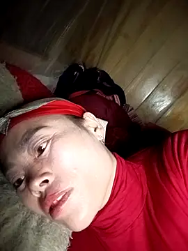 CoMay003 online show from December 3, 4:39 pm