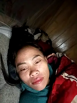 CoMay003 online show from November 30, 8:42 pm