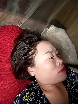 CoMay003 online show from December 20, 1:25 pm