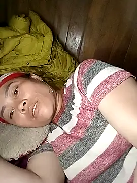 CoMay003 online show from February 14, 9:09 am