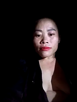 CoMay003 online show from October 1, 1:04 pm