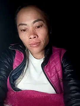 CoMay003 online show from November 4, 7:50 pm